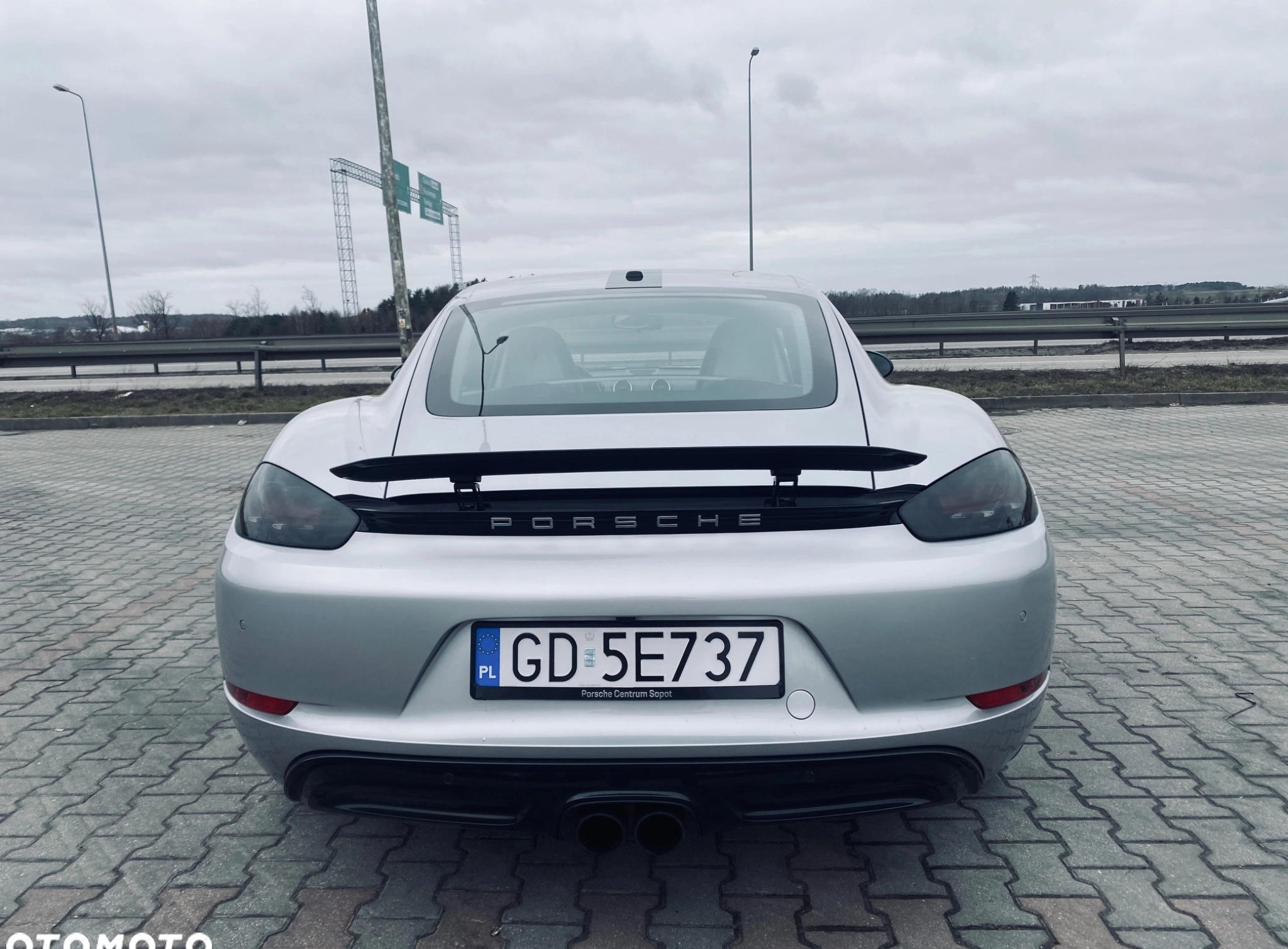 Porsche 718 Cayman cena 210000 przebieg: 48500, rok produkcji 2018 z Gdynia małe 596